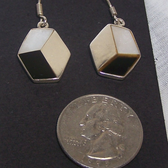 Vintage cube illusion sterling silver earrings - Picture 3 of 4